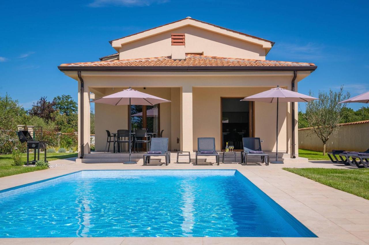 Holiday House Luca ポレッチ エクステリア 写真